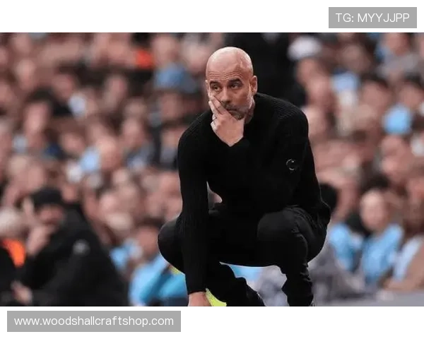 拜仁更衣室问题传闻增多,近期表现波动对球队稳定性造成影响 拜仁更衣室问题传闻增多,近期表现波动对球队稳定性造成影响