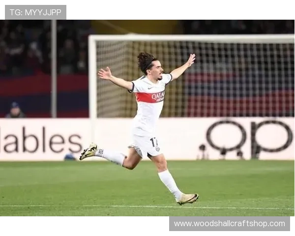 维蒂尼亚在巴黎的中场角色与战术地位解析