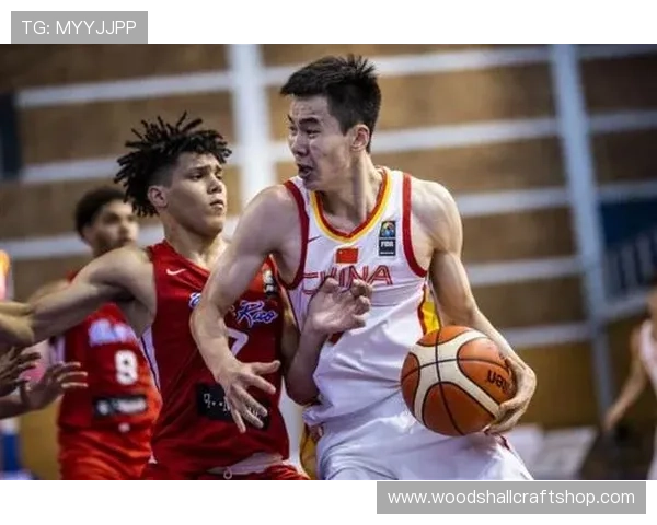 篮球手部接触判定：FIBA规则如何界定犯规与合法防守